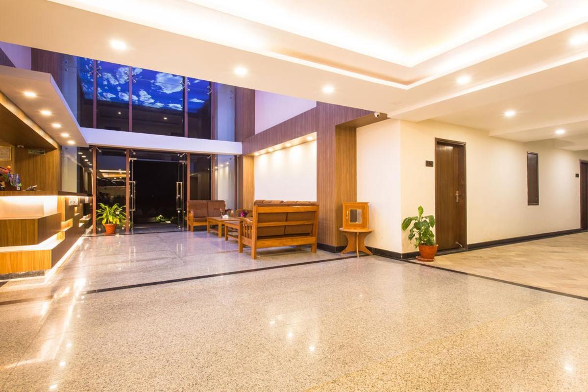 Park Safari Resort, Chitwan National Park ภายนอก รูปภาพ